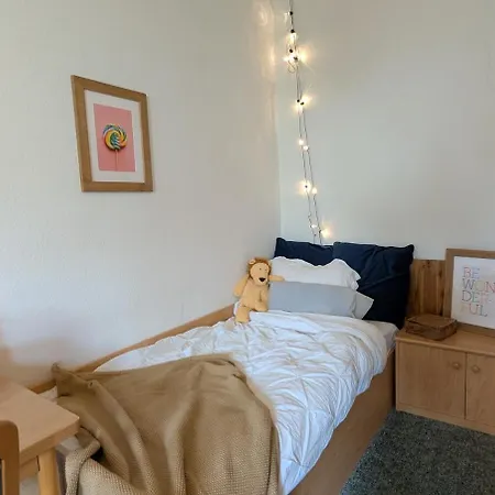 Ruhiges In Altstadt Mit Gartenblick & Sofa * Freiberg