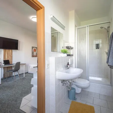 Appartement Ruhiges In Altstadt Mit Gartenblick & Sofa *