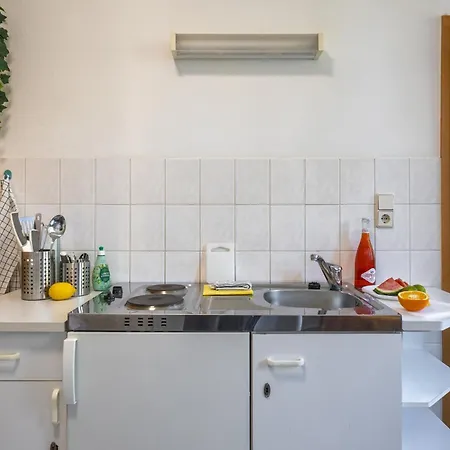 Appartement Ruhiges In Altstadt Mit Gartenblick & Sofa *